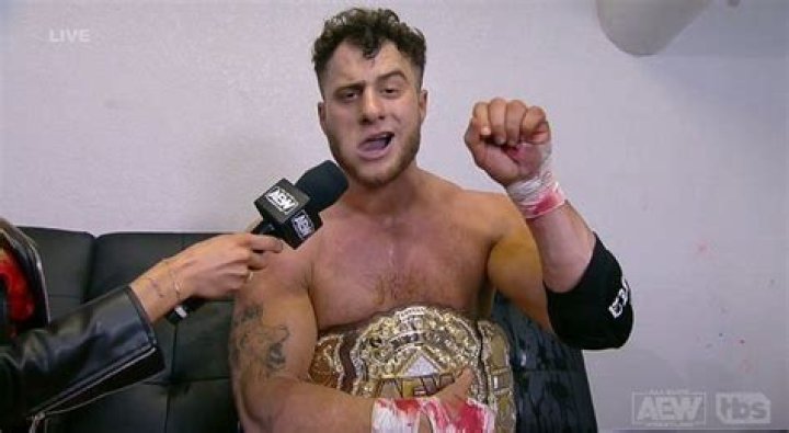 Why is Twitter convinced that MJF dated Liv Morgan? 