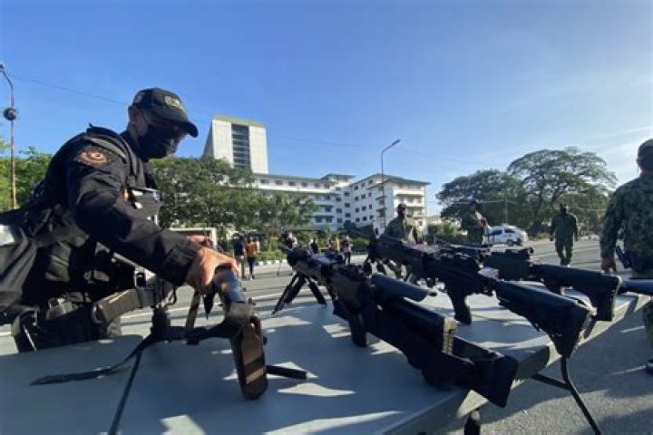 Will the Philippines see more gun violence with civilians soon allowed to own semi-automatic rifles?