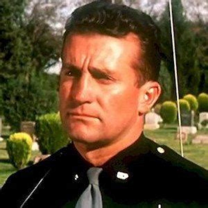 William Boyett Net Worth | Age, Height, Weight, Dating And More