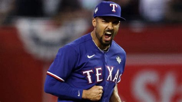 	WRIGHT, SIMIEN EARN EXTRA YEAR	