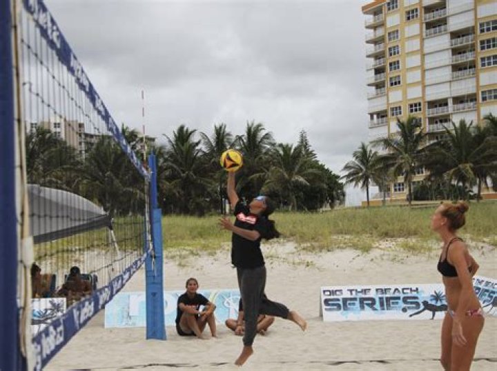 	Young players make impact at Dig the Beach volleyball tournament in Pompano	