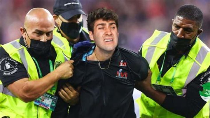 YouTuber Airrack reveals how he snuck into the Super Bowl using an AirTag