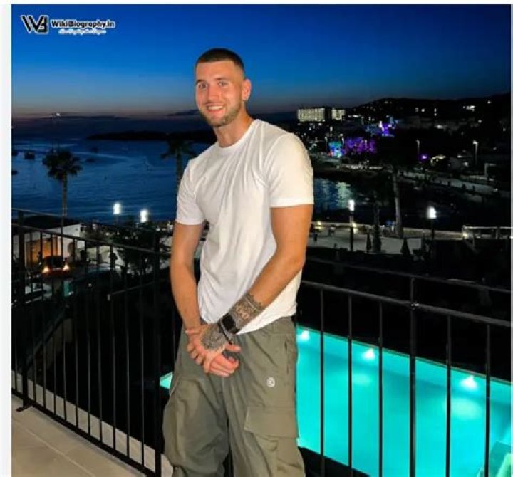 Zachariah Noble: Wiki, Bio, Age, Height, Job, Dating, Net Worth